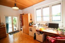 Hinterhaus - Schlafzimmer Zweifamilienhaus + Einfamilienhaus / Garten / Doppelgarage *** PROVISIONSFREI f�r den K�ufer ***