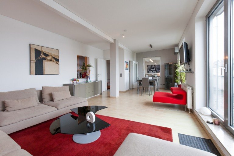 Wohn-Essbereich Darmstadt Penthousewohnung Penthouse-Wohnung in Bessungen - komplett hochwertig m�bliert und ausgestattet