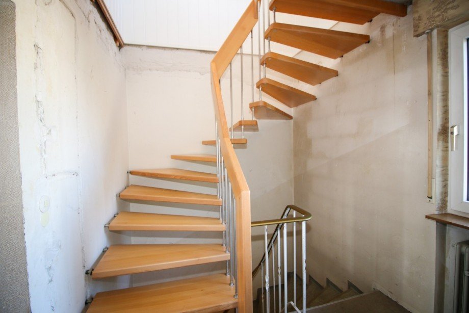 Treppenhaus zum Studio Reihenmittelhaus Darmstadt