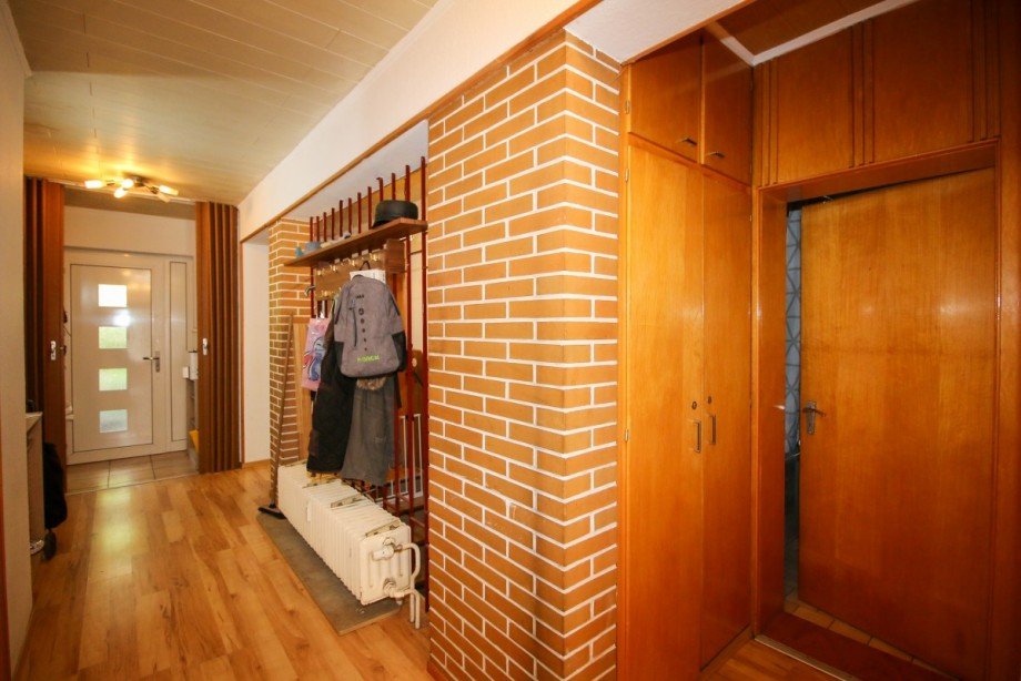 Eingang - Flur - EG Einfamilienhaus Ro�dorf
