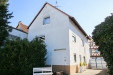 Hauptbild Zweifamilienhaus + Bau-Potential - gro�es Grundst�ck - ruhig *** PROVISIONSFREI f�r den K�ufer ***
