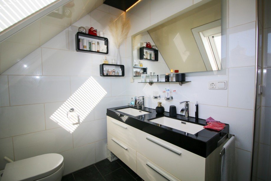 2. OG - Badezimmer Zweifamilienhaus Messel