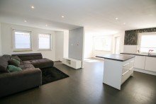 Wohnzimmer Bezugsfreie, moderne EG-Wohnung / gro�er Garten + Garage ***PROVISIONSFREI f�r den K�ufer***