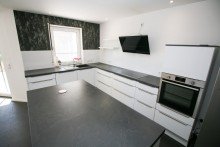 K�che Bezugsfreie, moderne EG-Wohnung / gro�er Garten + Garage ***PROVISIONSFREI f�r den K�ufer***
