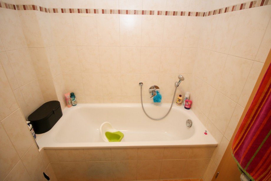 Badewanne Etagenwohnung Idstein