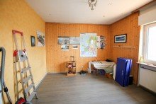 1.OG - Schlafzimmer Zweifamilienhaus + Einfamilienhaus / Garten / Doppelgarage *** PROVISIONSFREI f�r den K�ufer ***