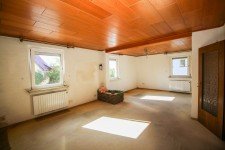 Hauptbild Einfamilienhaus mit Anbauoption - großes Grundstück - Garage - *** PROVISIONSFREI für den Käufer ***