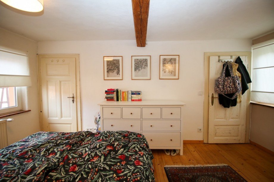 Schlafzimmer mit Durchgang Einfamilienhaus Nidderau